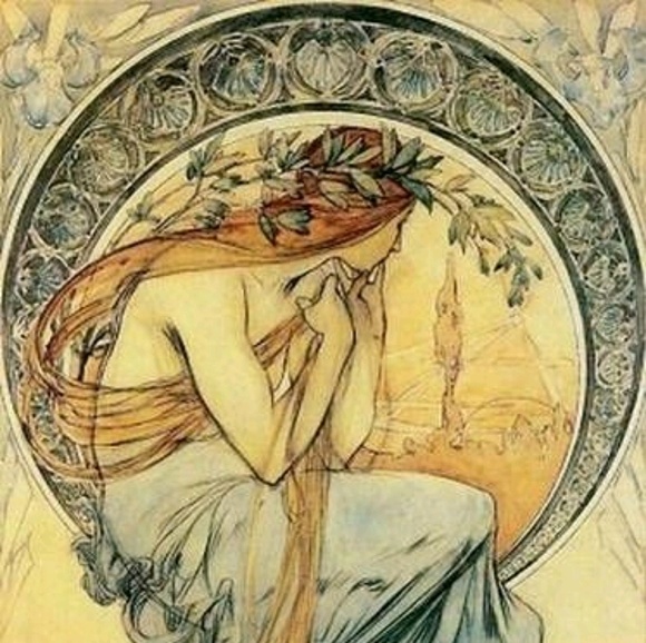 Meet your Posher, Nicole - Picture 1 of 1